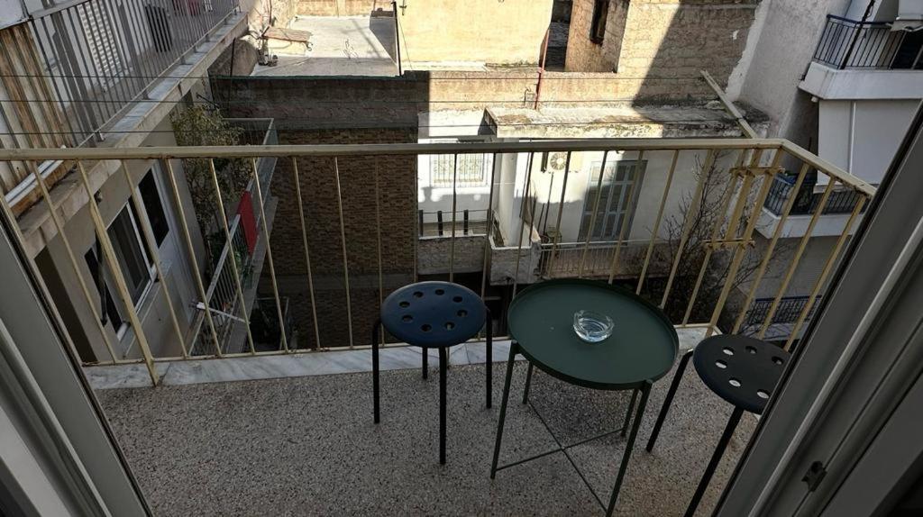 Minimal Apartment Next To The Center 아테네 외부 사진